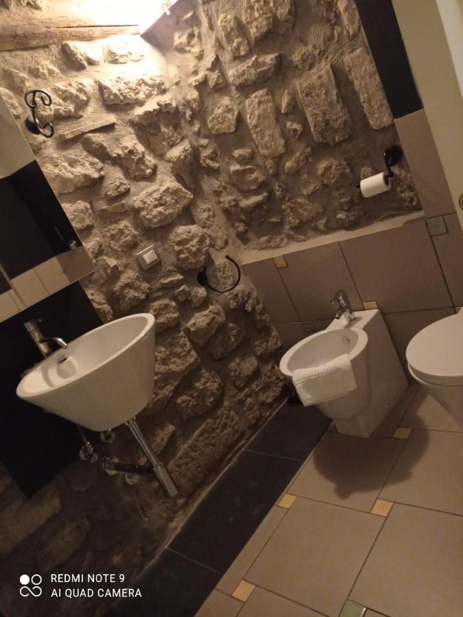 La Torre Lägenhet Vitorchiano Exteriör bild